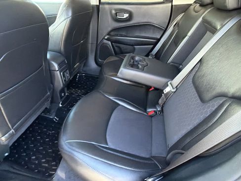 Used 2020 Jeep Compass Latitude FWD image 24