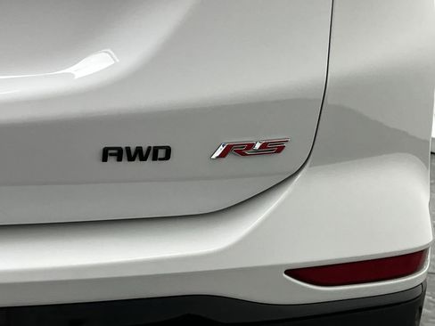 Certified 2024 Chevrolet Equinox RS AWD/4WD image 32