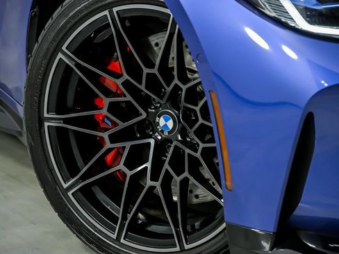 Used 2021 BMW M4 Competition w/ Executive Package image 4