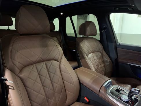 Used 2023 BMW X5 M50i w/ Executive Package image 6