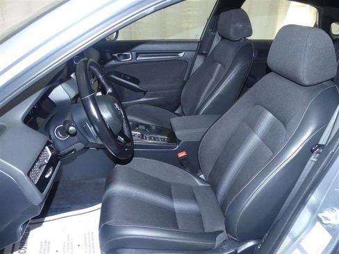 Used 2024 Honda Civic Sport image 18