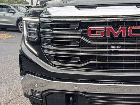 New 2026 GMC Sierra 1500 SLT w/ SLT Premium Plus Package image 10
