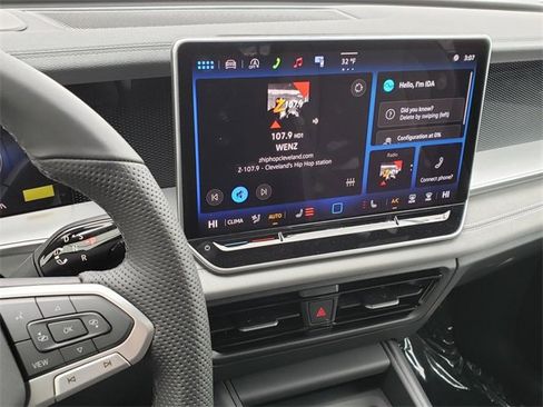 New 2026 Volkswagen Tiguan SE R-Line image 11