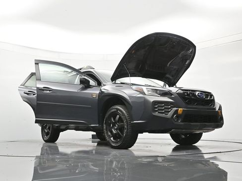 Used 2025 Subaru Outback Wilderness AWD/4WD image 52
