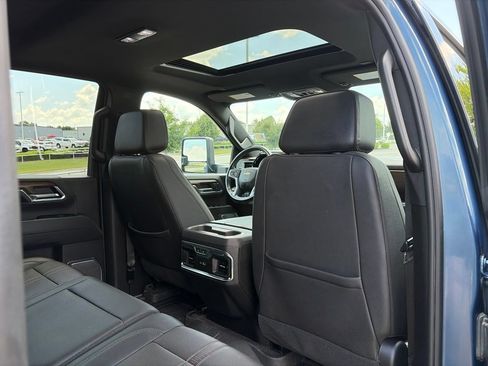 Used 2024 Chevrolet Silverado 3500 High Country w/ High Country Premium Package AWD/4WD image 44