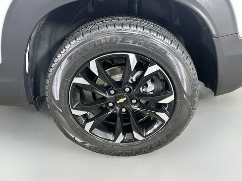 Used 2022 Chevrolet TrailBlazer LT w/ Confidence II Package image 28