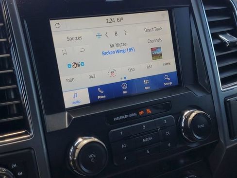 Used 2020 Ford F150 XLT w/ Equipment Group 302A Luxury AWD/4WD image 20