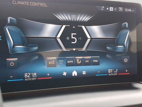 Certified 2025 BMW 228i xDrive w/ Premium Package image 17