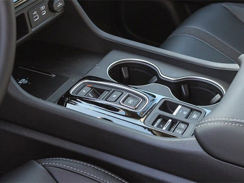 New 2025 Honda Pilot Touring image 29