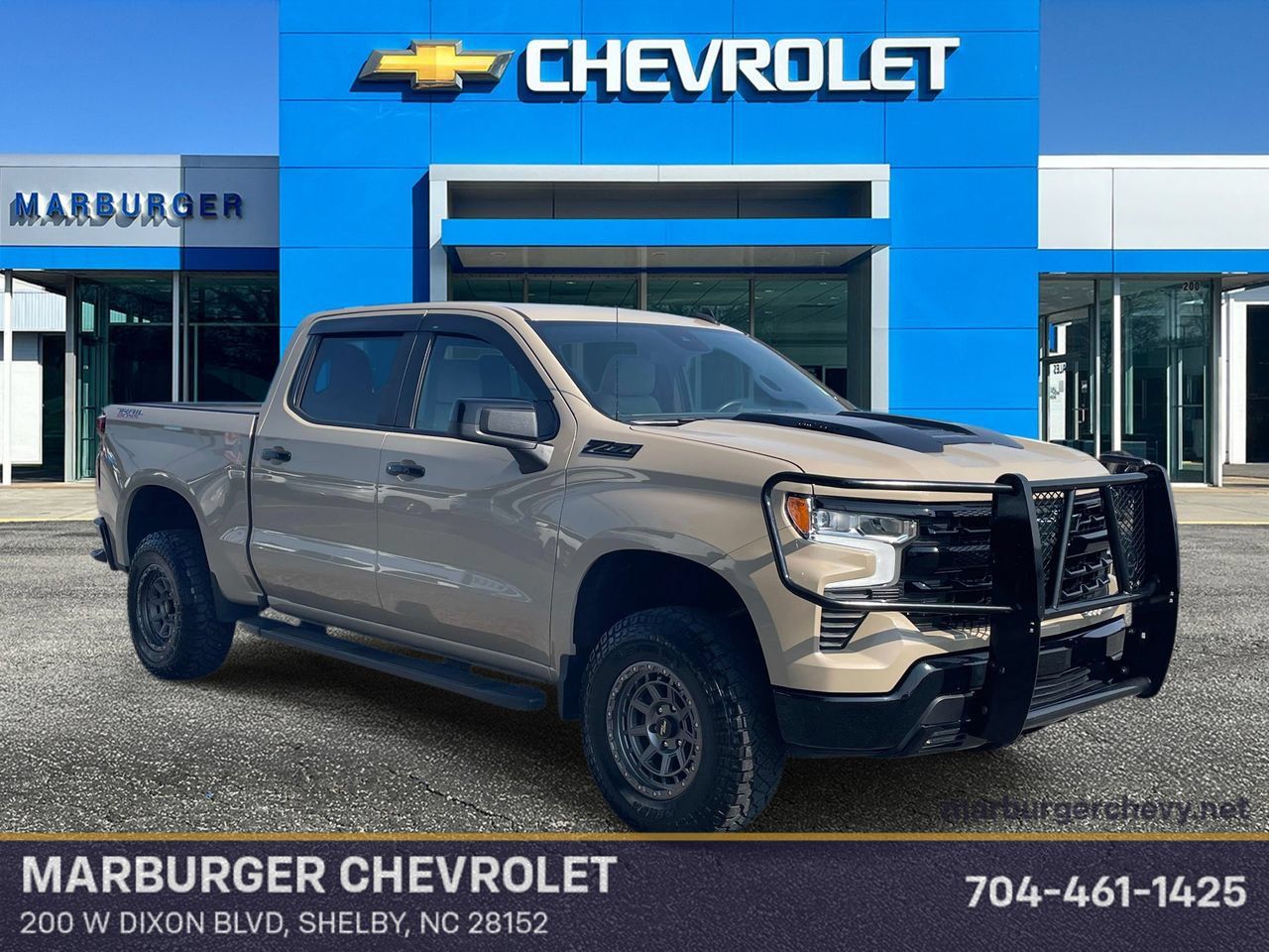 Used 2023 Chevrolet Silverado 1500 LT Trail Boss w/ Protection Package AWD/4WD image 1