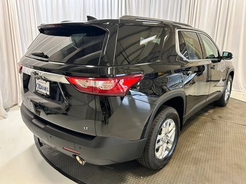 Used 2021 Chevrolet Traverse LT FWD image 29
