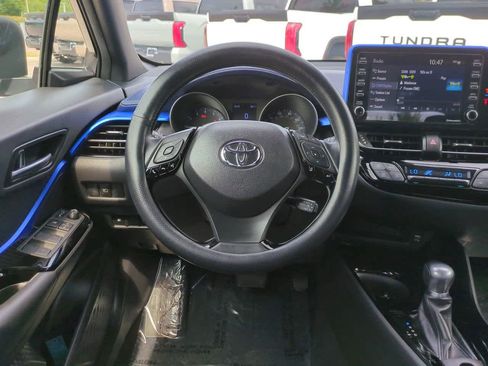 Certified 2020 Toyota C-HR XLE FWD image 15