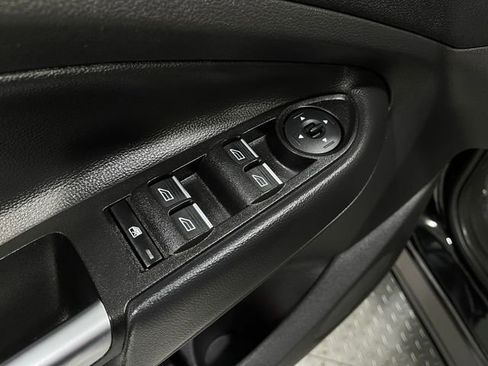 Used 2017 Ford Escape Titanium w/ Canadian Touring Package image 16