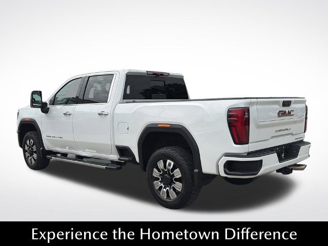 Used 2025 GMC Sierra 2500 Denali w/ Denali Reserve Package AWD/4WD image 4