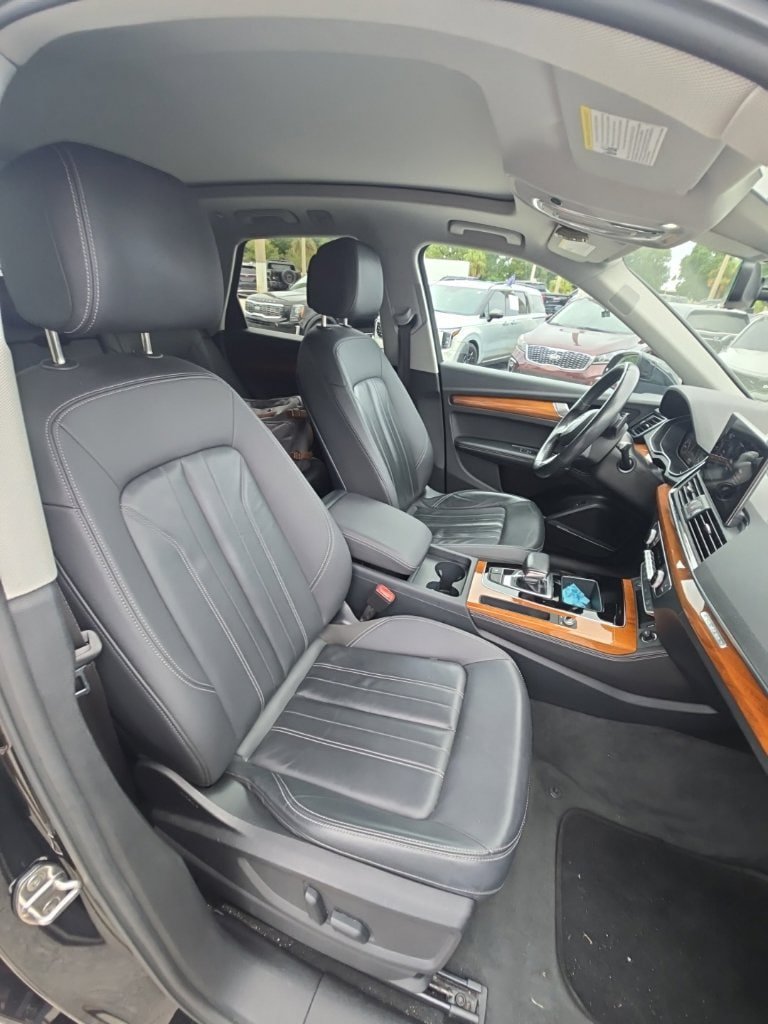 Used 2023 Audi Q5 2.0T Premium Plus AWD/4WD image 18