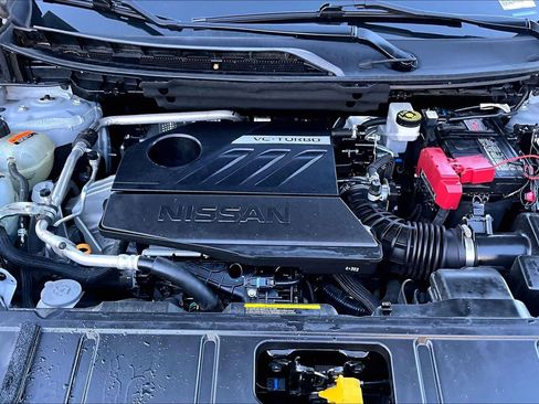 Certified 2024 Nissan Rogue SV image 31
