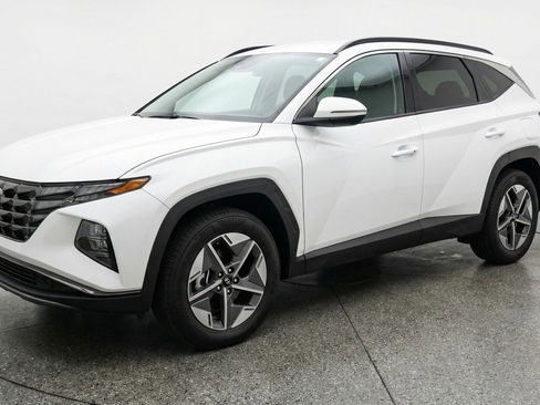 Used 2025 Hyundai Tucson SEL AWD/4WD image 3