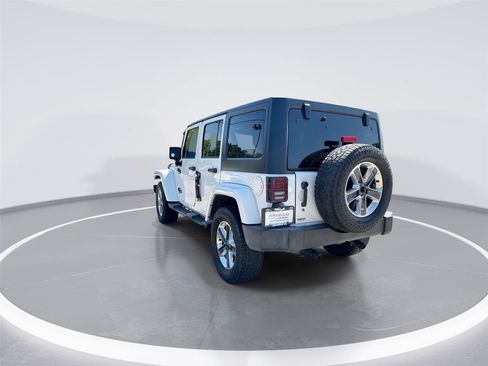 Used 2018 Jeep Wrangler Unlimited Sport S AWD/4WD image 6