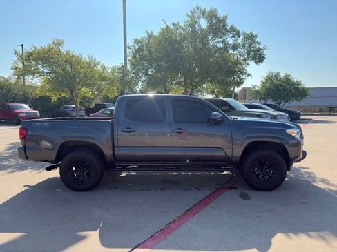 Used 2023 Toyota Tacoma SR AWD/4WD image 4