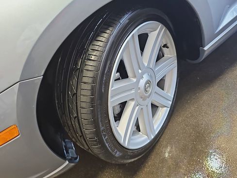 Used 2005 Chrysler Crossfire Limited image 26