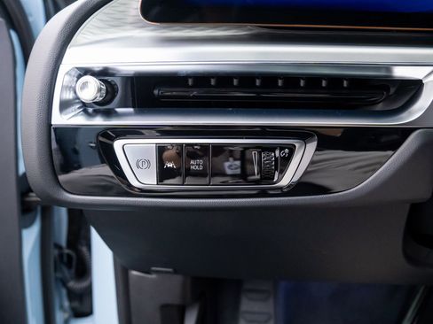 New 2026 Cadillac Lyriq Sport image 20