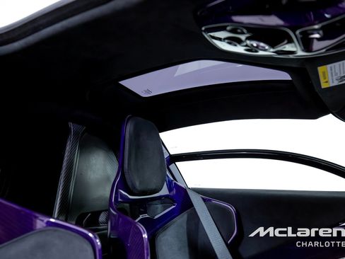 Used 2019 McLaren Senna RWD image 23