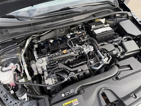 Certified 2025 Toyota Corolla SE image 23
