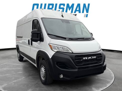Used 2024 RAM ProMaster 2500 w/ Convenience Group image 1