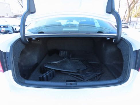 Used 2014 Volkswagen Passat 1.8T Wolfsburg Edition image 11