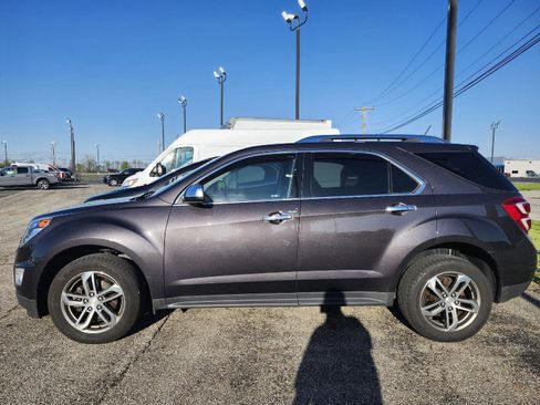Used 2016 Chevrolet Equinox LTZ w/ Enhanced Convenience Package image 2
