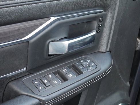 Used 2025 RAM 2500 Laramie image 13