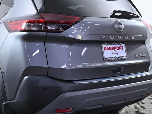 Certified 2022 Nissan Rogue SV image 7
