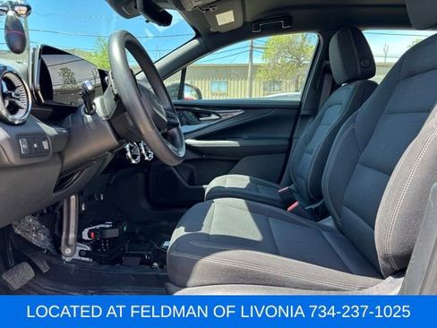 Used 2024 Chevrolet Blazer EV AWD Police image 6