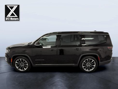 Used 2022 Jeep Wagoneer Series III w/ Premium Group I AWD/4WD image 4