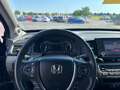 Used 2023 Honda Ridgeline Sport image 13