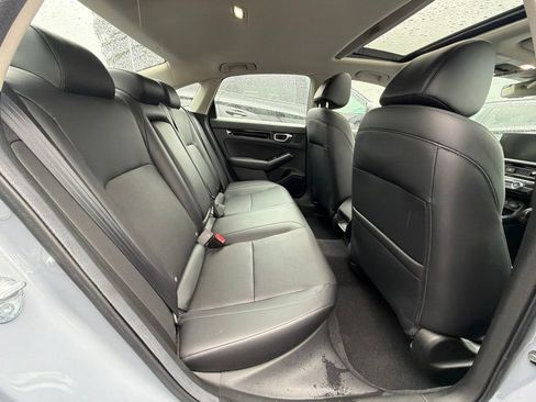 Used 2024 Honda Civic Touring image 11