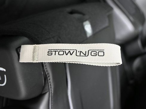 New 2026 Chrysler Pacifica Select image 16