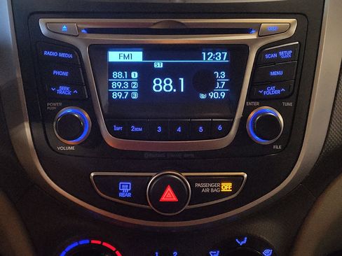 Used 2017 Hyundai Accent Value Edition image 25