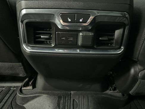 Used 2021 GMC Sierra 1500 SLT w/ SLT Premium Plus Package image 40