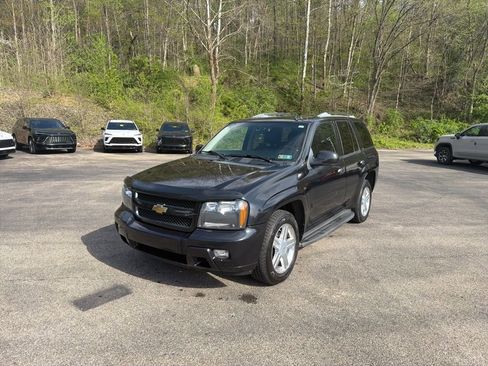 Used 2008 Chevrolet TrailBlazer LT w/ Sun And Sound Package AWD/4WD image 7
