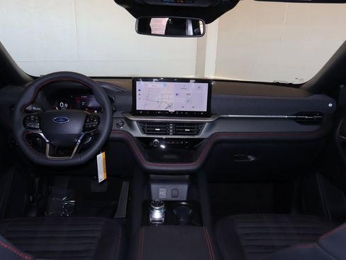 New 2026 Ford Explorer ST-Line w/ Premium Package image 25