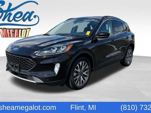 Used 2021 Ford Escape Titanium image 1