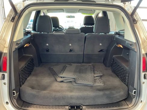 Used 2017 Ford C-MAX SE w/ Equipment Group 201A image 20