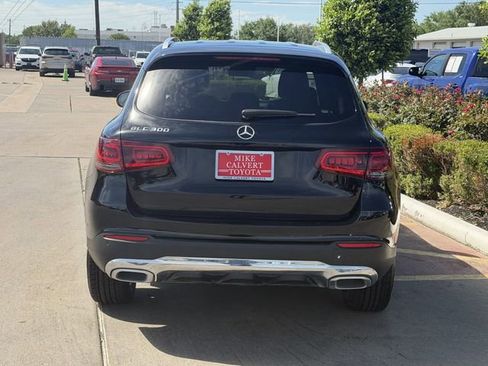 Used 2022 Mercedes-Benz GLC 300 image 5