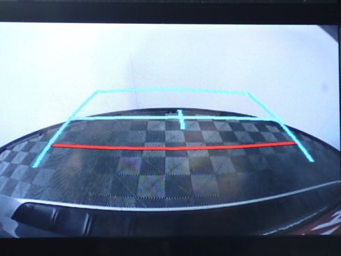 Used 2020 Toyota Sienna XLE image 18