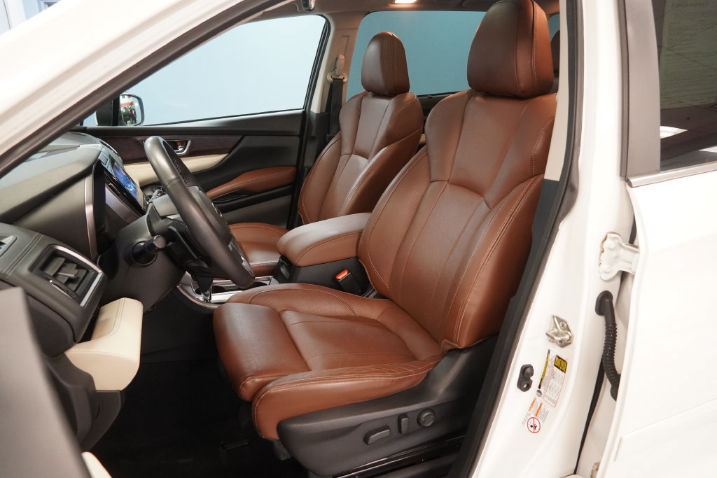 Used 2020 Subaru Ascent Touring AWD/4WD image 3