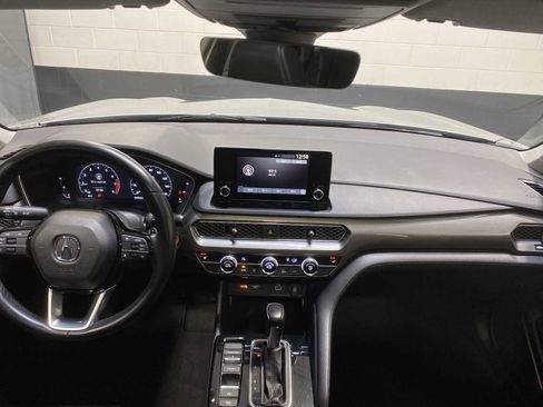 Used 2023 Acura Integra image 10