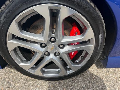 Used 2017 Chevrolet SS image 40