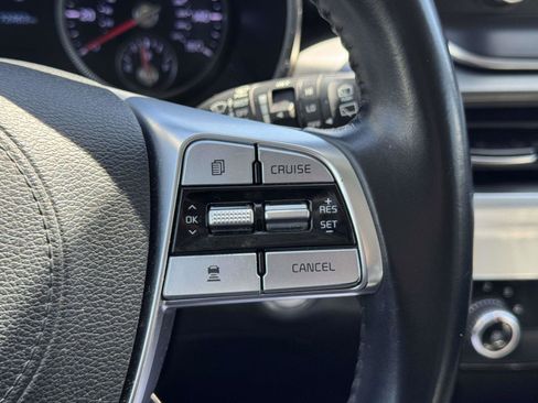 Used 2020 Kia Telluride LX AWD/4WD image 19