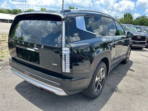 New 2026 Hyundai Ioniq 9 SE AWD/4WD image 7